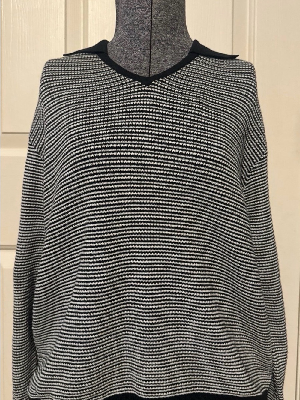 Liz Claiborne Black and White Striped V-Neck Sweater